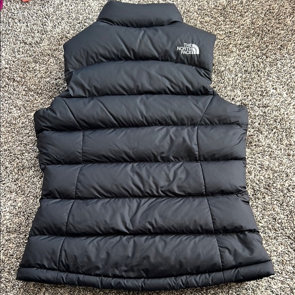 The North Face Black Puffer Vest - Picture 3 of 4